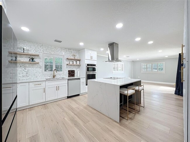 Building Photo - 4611 Cranston Pl
