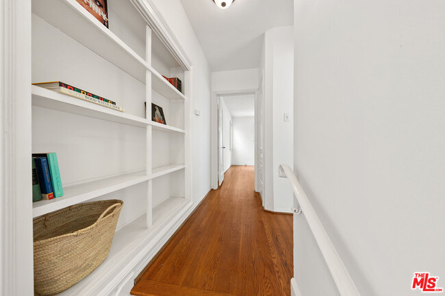 Building Photo - 2413 Argosy Way