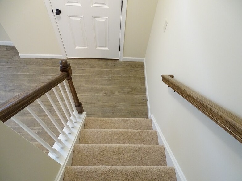 Building Photo - 609 Byler Cir