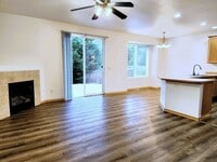 Building Photo - Comfort, Charm, and Convenience in South Hill