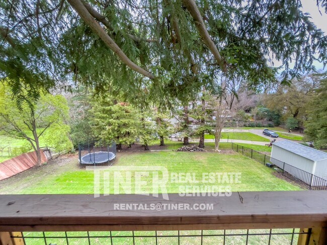 Building Photo - Carmichael Gem - Walking Distance to Ancil...