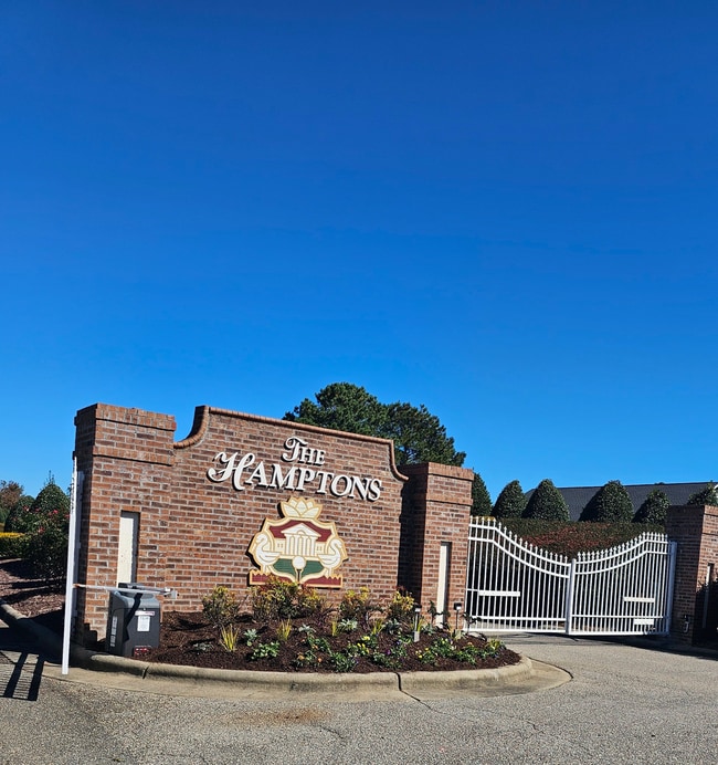 Building Photo - 2033 Wild Indigo Circle NW