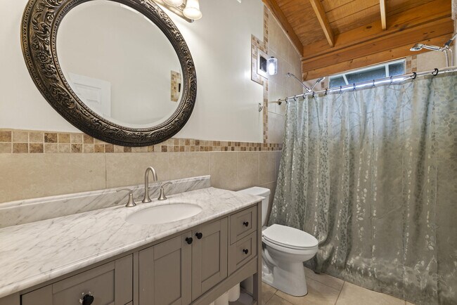 Building Photo - 14845 Collecting Canal Rd