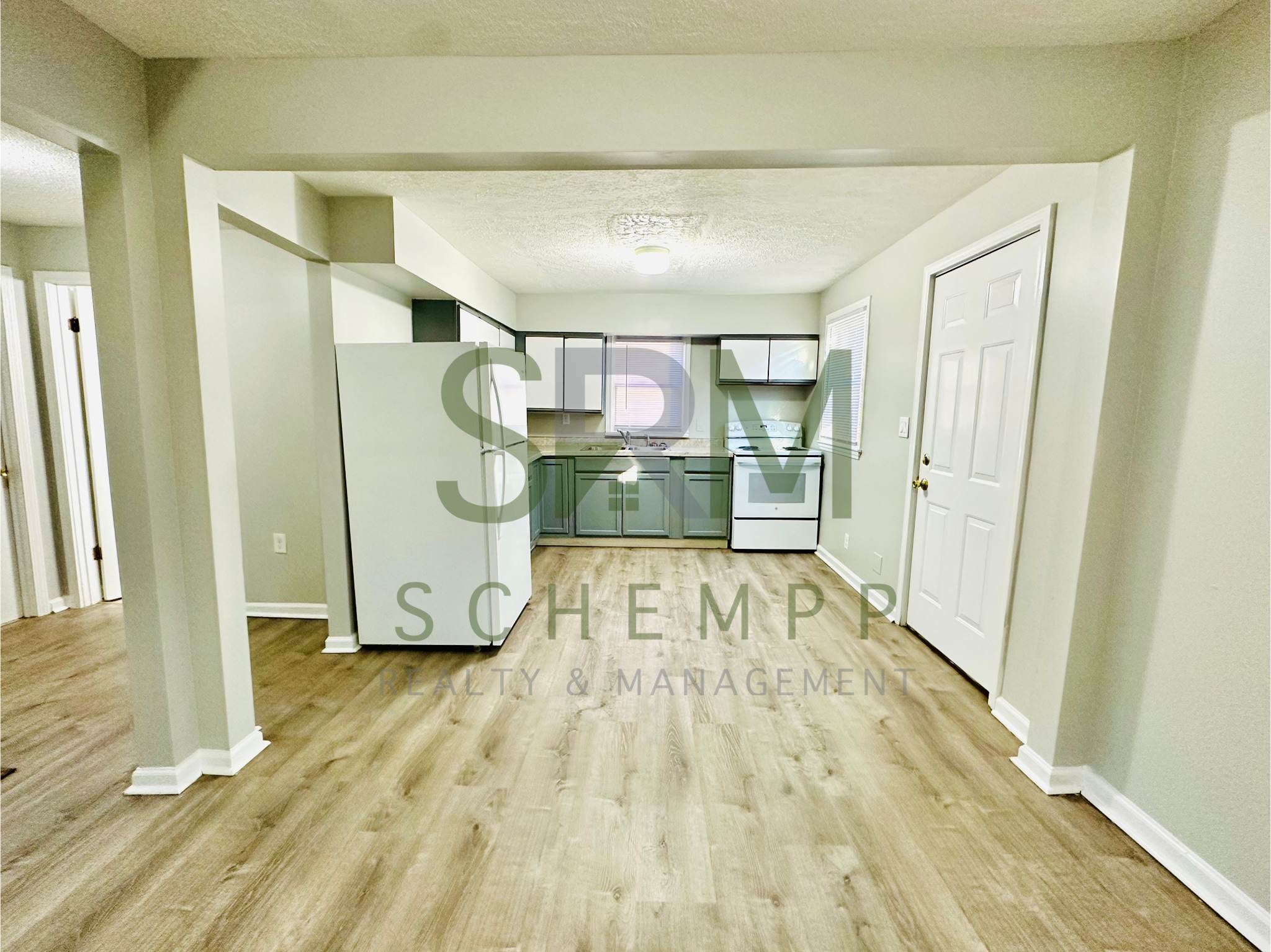 Building Photo - 913 Euclid Ave