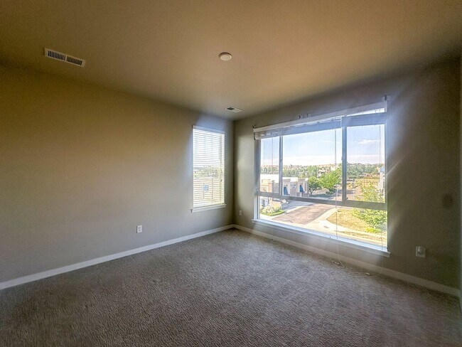 Building Photo - TRAILS AT WESTCREEK - 3bd 2ba condo with 1-car garage!