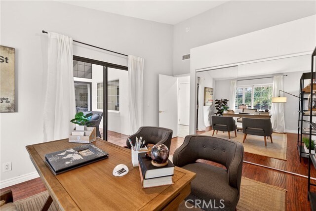 Building Photo - 4115 Laurelgrove Ave