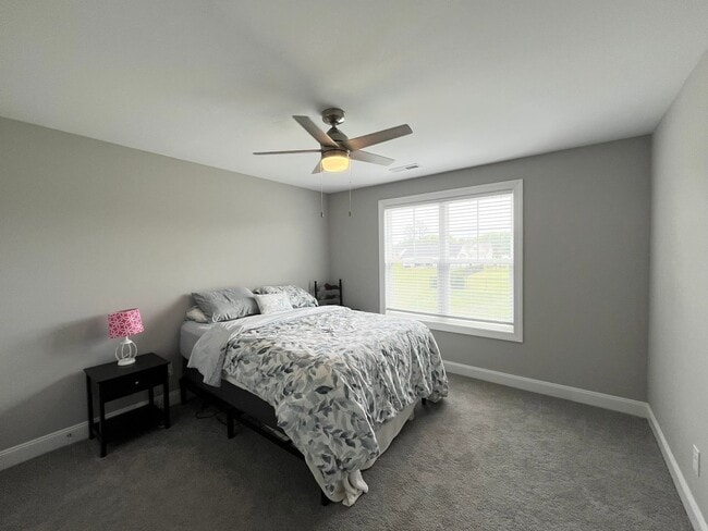 Building Photo - Private 4BR, 2.5BA Home with Modern Finishes, Back Deck and Large Yard, on a Nearly Half Acre Lot