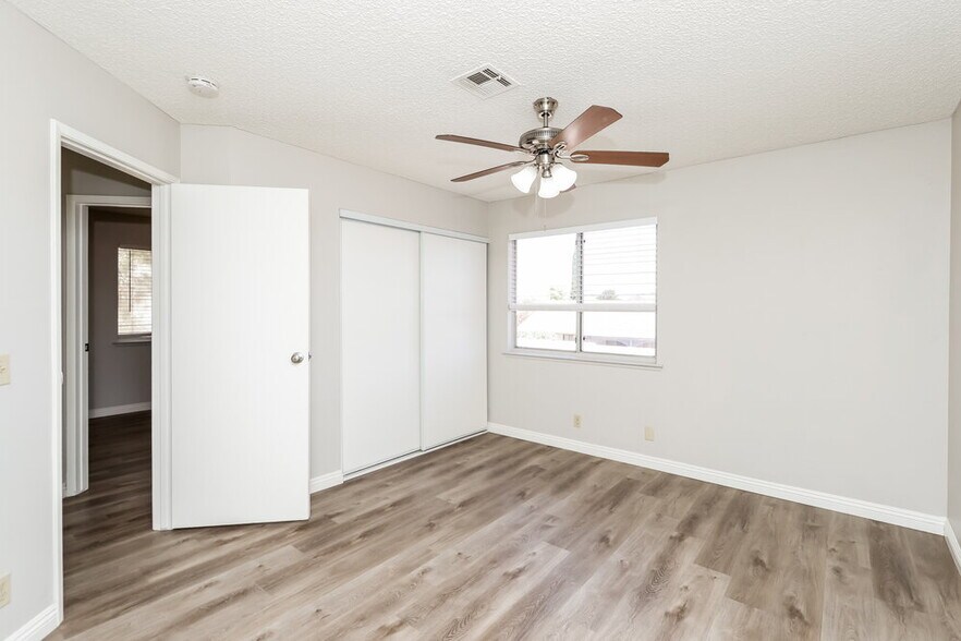 Building Photo - 7704 Velvet Canyon Ave