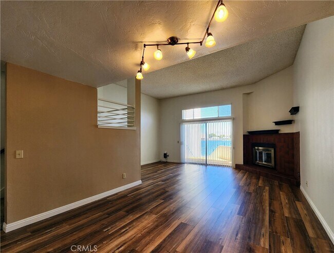 Building Photo - 14530 Nautical Ln