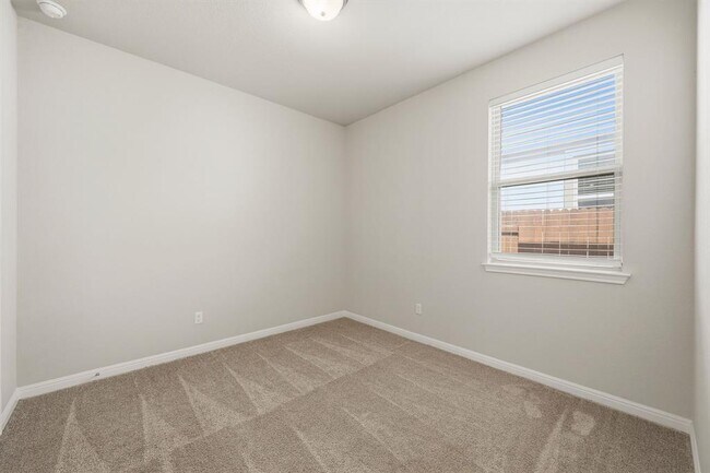 Building Photo - 217 McFarland St