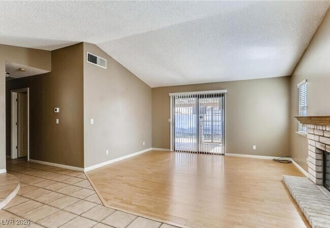 Building Photo - 5204 Shady Grove Ln