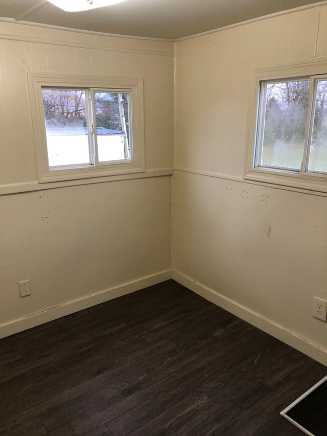 Building Photo - 126 Cleo Dr