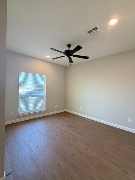 Building Photo - 1324 Milltown Rd