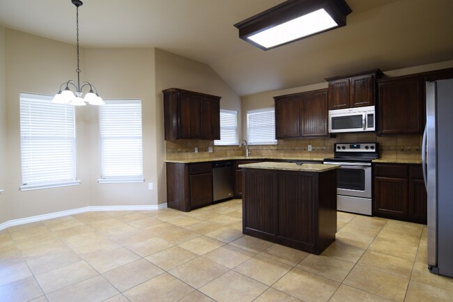 Building Photo - 709 Cosper Creek Dr