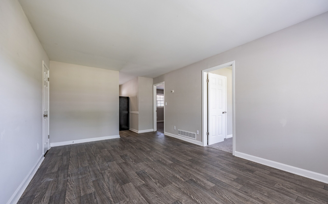 Interior Photo - West Lanier Flats