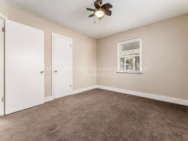 Building Photo - 1621 Sullivant Ave