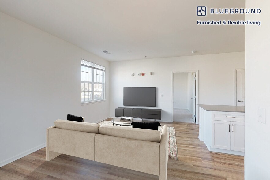 Building Photo - 152 Shipyard Dr