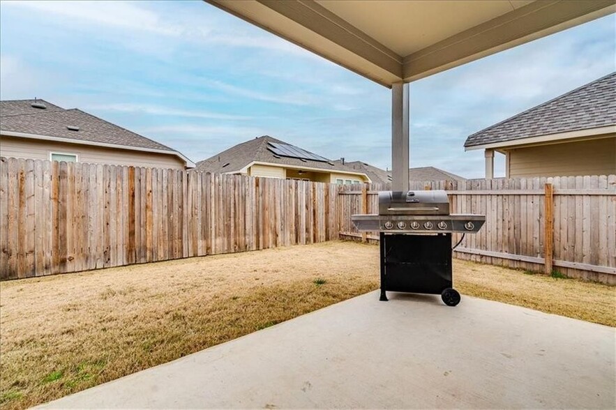 Building Photo - 101 Locklin Dr