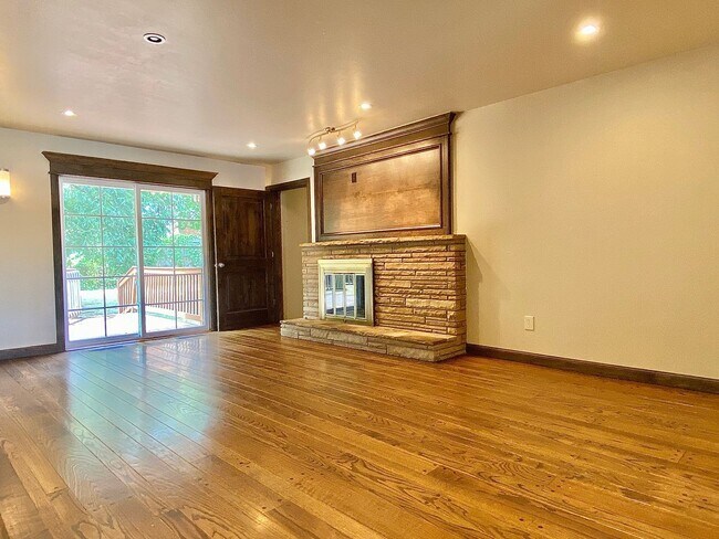 Building Photo - 2618 NW 66th St