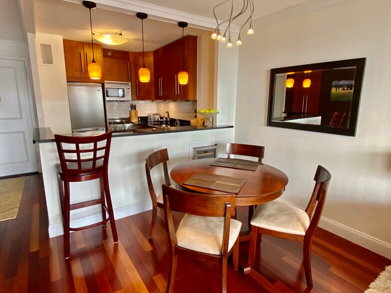 Building Photo - 151 Tremont St