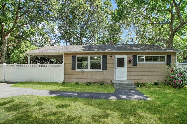 Building Photo - 114 Lynncliff Rd