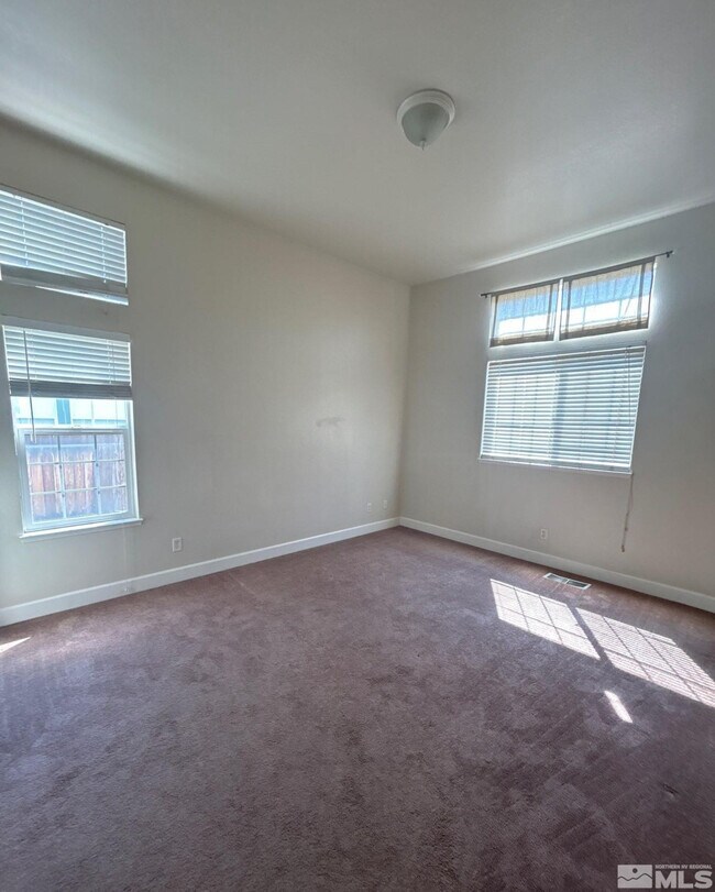Building Photo - 1465 Ridge Point Dr
