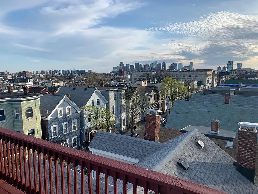 Building Photo - 147 Princeton St