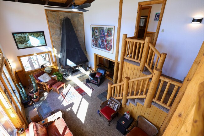 Building Photo - 43615 Wolf Rd