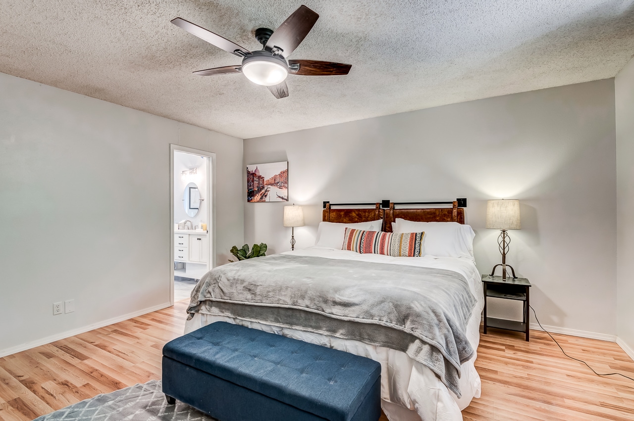 Building Photo - 705 N Dryden Cir