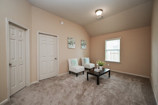 Building Photo - 8010 Durham Run Ln