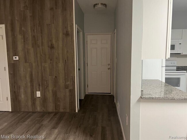 Building Photo - 4023 Alia Dr