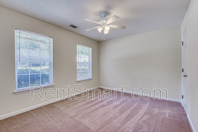 Building Photo - 4729 W Creek Mill Ct
