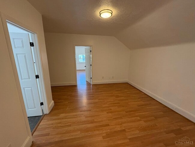 Building Photo - 2218 Highland Ave