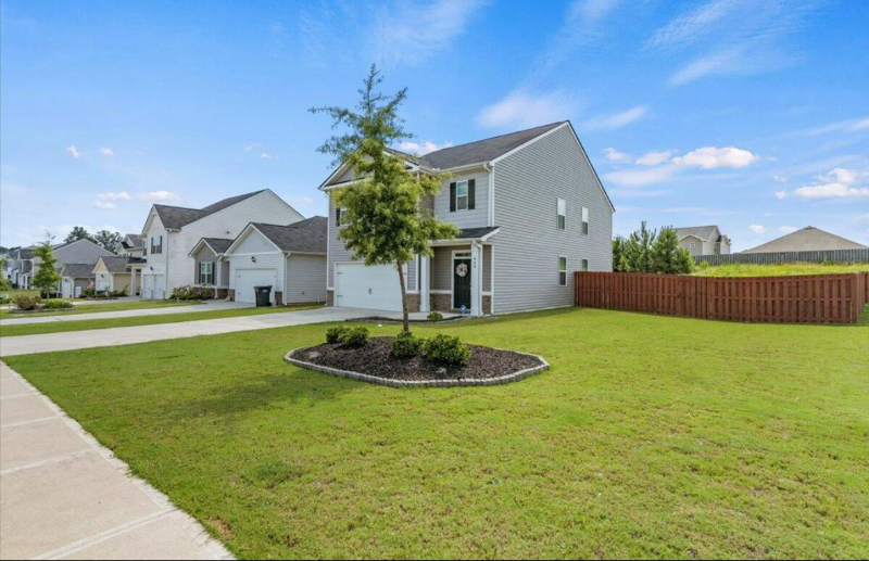 Building Photo - 925 Hay Meadow Dr.