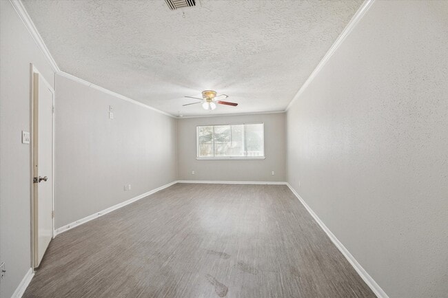 Building Photo - 19822 Winding Branch Dr