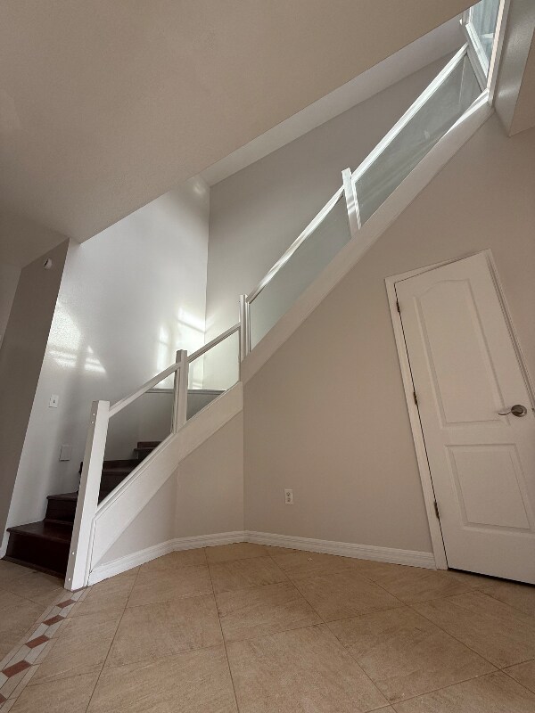 Building Photo - 2355 Abalone Blvd