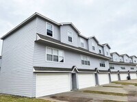 Building Photo - 6710 S Utica Pl