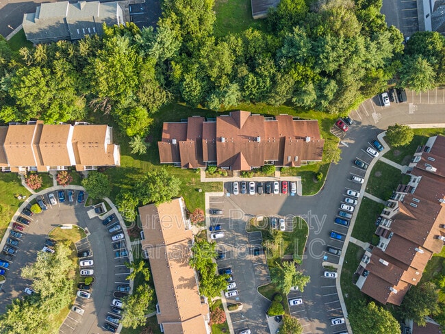 Building Photo - 5511 Aberdeen Drive