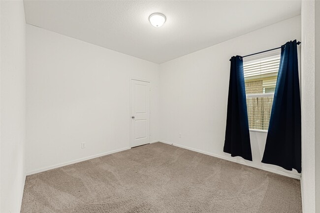 Building Photo - 7311 Roseshine Dr