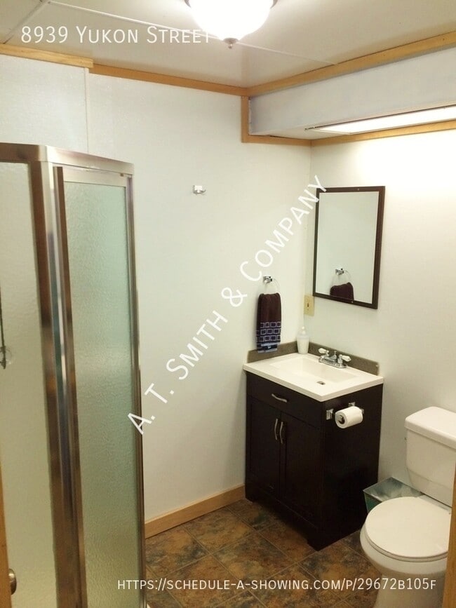 Building Photo - 8939 Yukon St