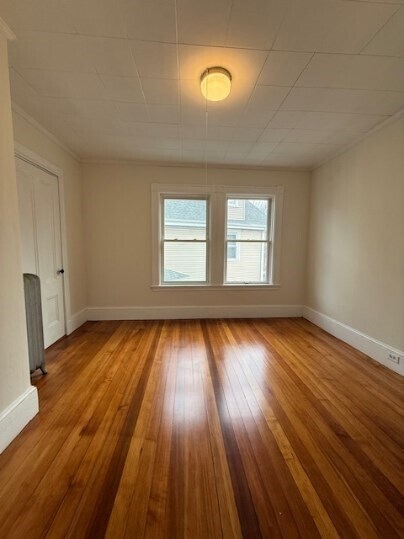 Building Photo - 5 Alcott St