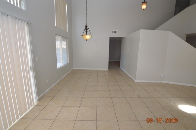 Building Photo - 8236 Golf Player St