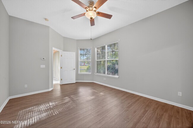 Building Photo - 6377 Island Forest Dr