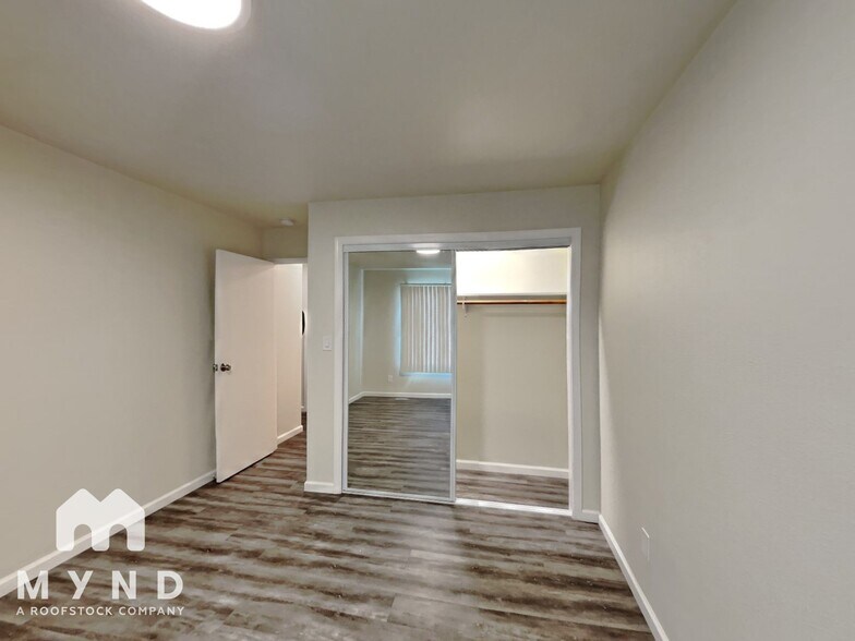 Building Photo - 240 Athol Ave