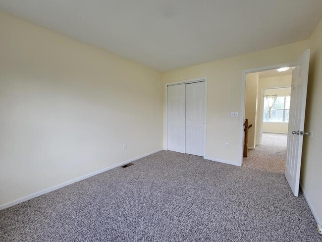 Building Photo - 1 Jodhpur Ct