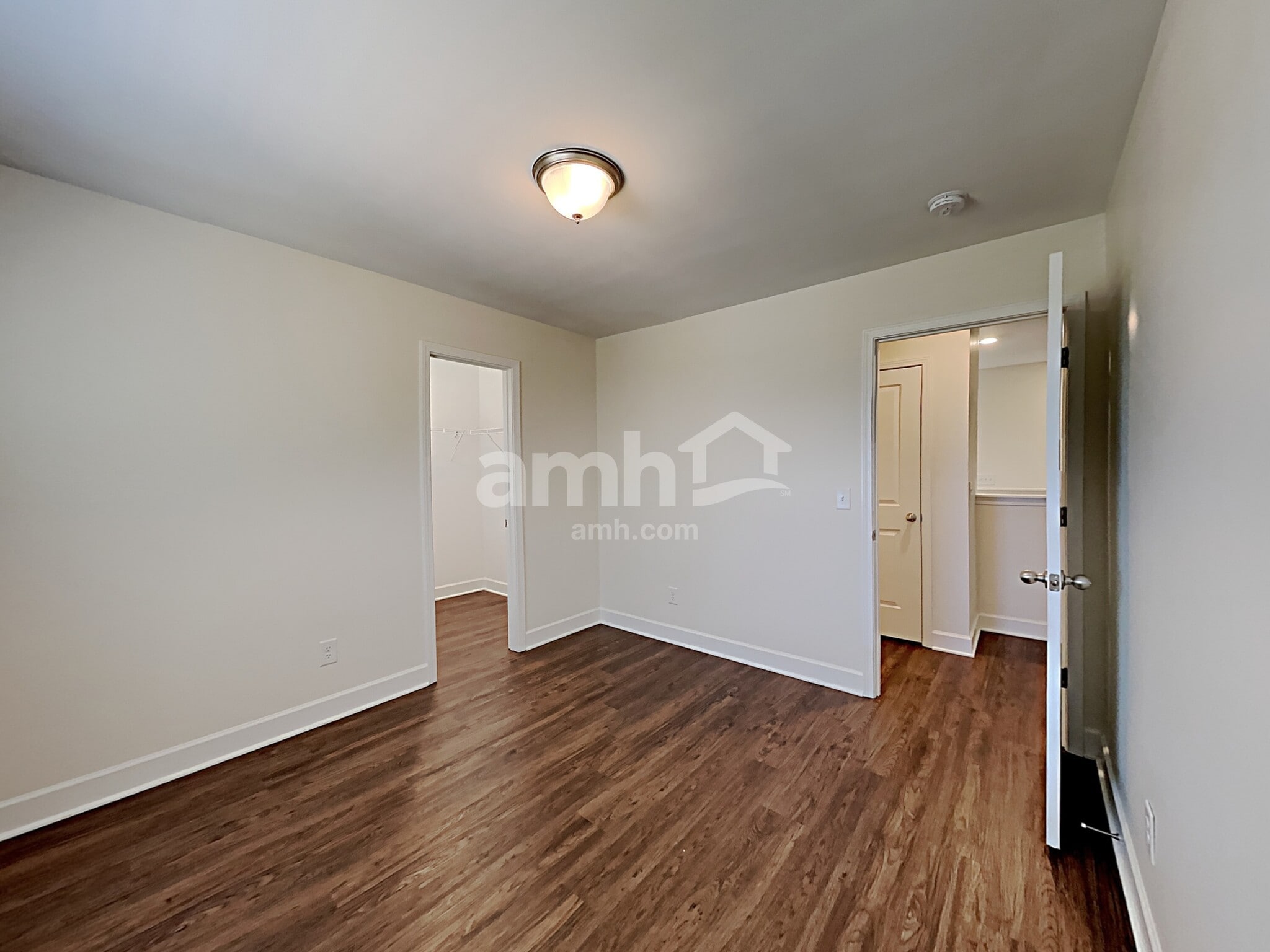 Building Photo - 701 Drema Ct