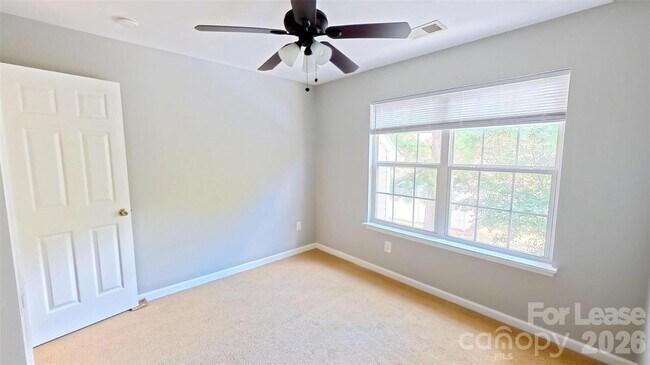 Building Photo - 11010 Alderbrook Ln