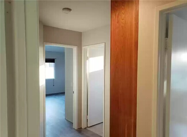 Building Photo - 15120 Ficus St