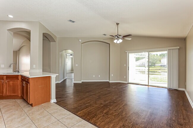 Building Photo - 2829 Spoonbill Trail