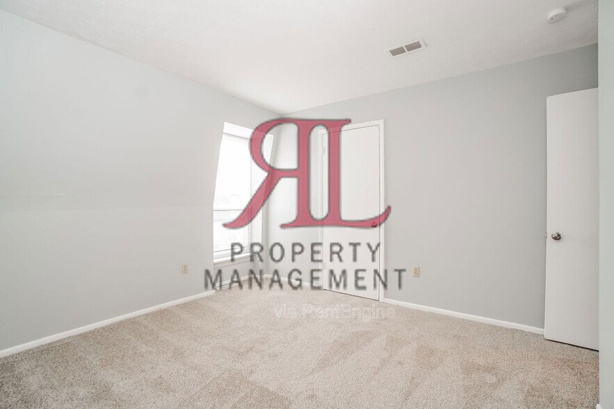 Building Photo - 6572 San Miguel Pl